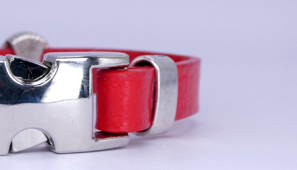 Red Strap