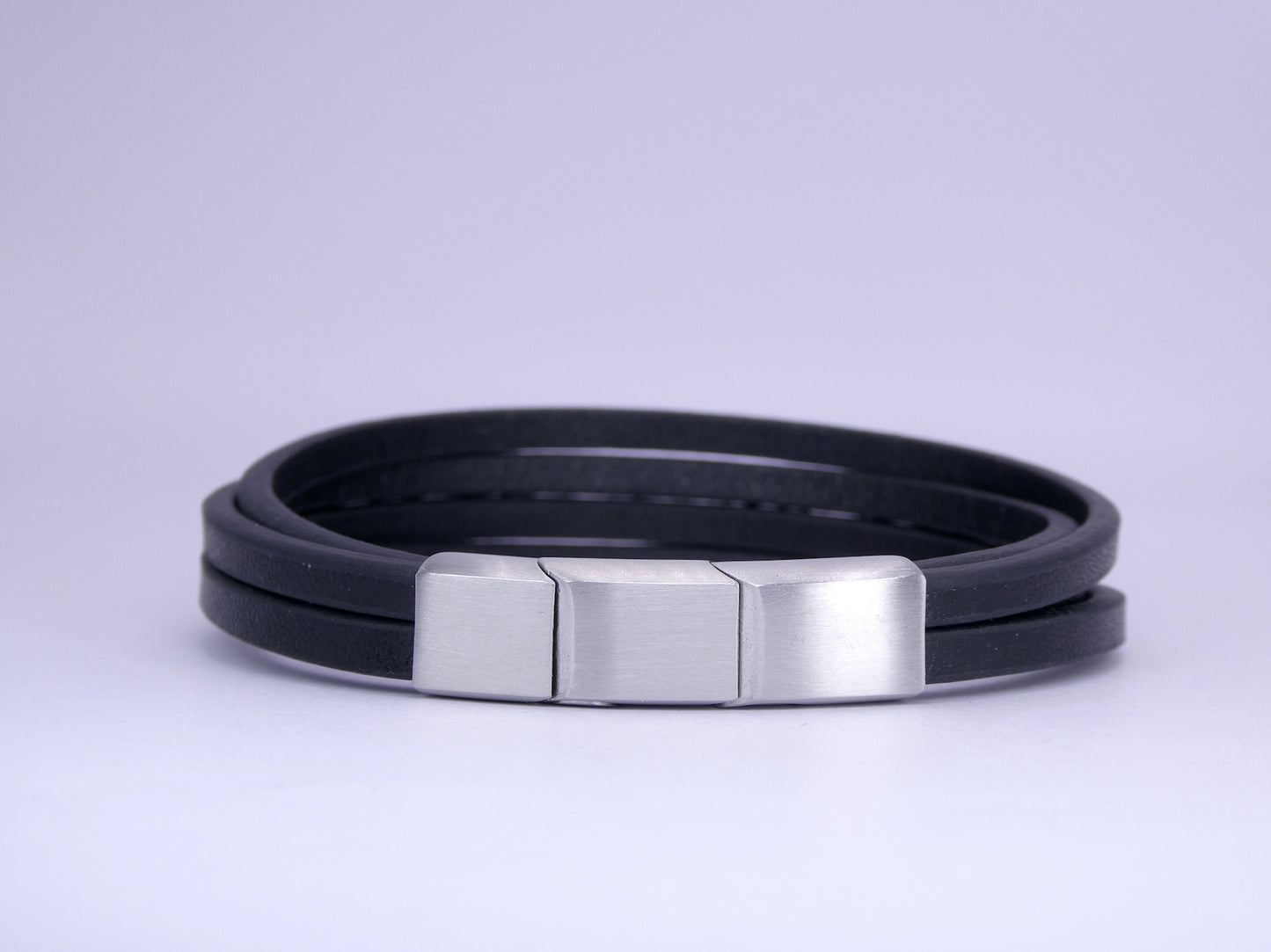 Four Strap Bracelet - Black