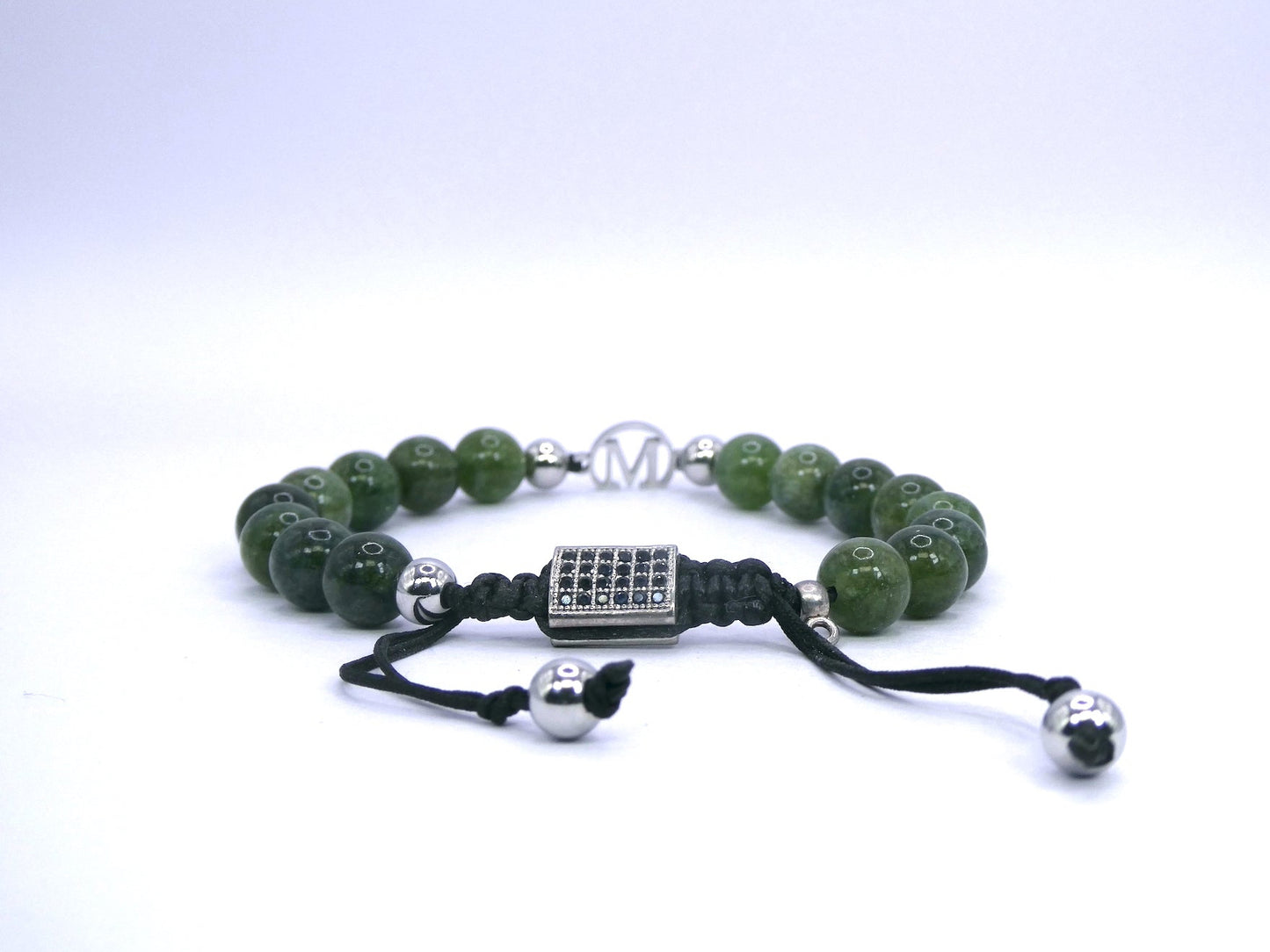 GREEN M